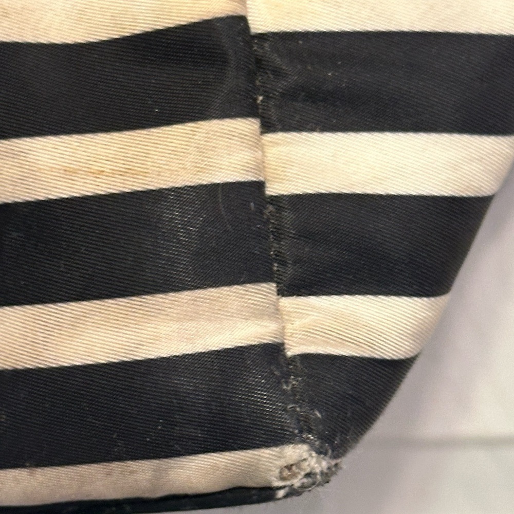 Kate Spade Black and White Tote Diaper Bag - Picture 4 of 13